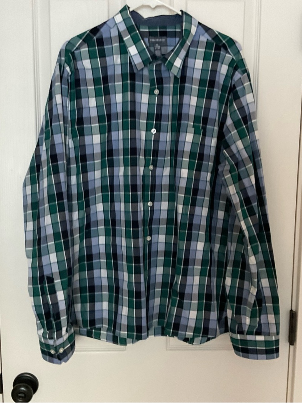 Van Heusen Green and Blue Plaid Long-Sleeve Button-Down Shirt